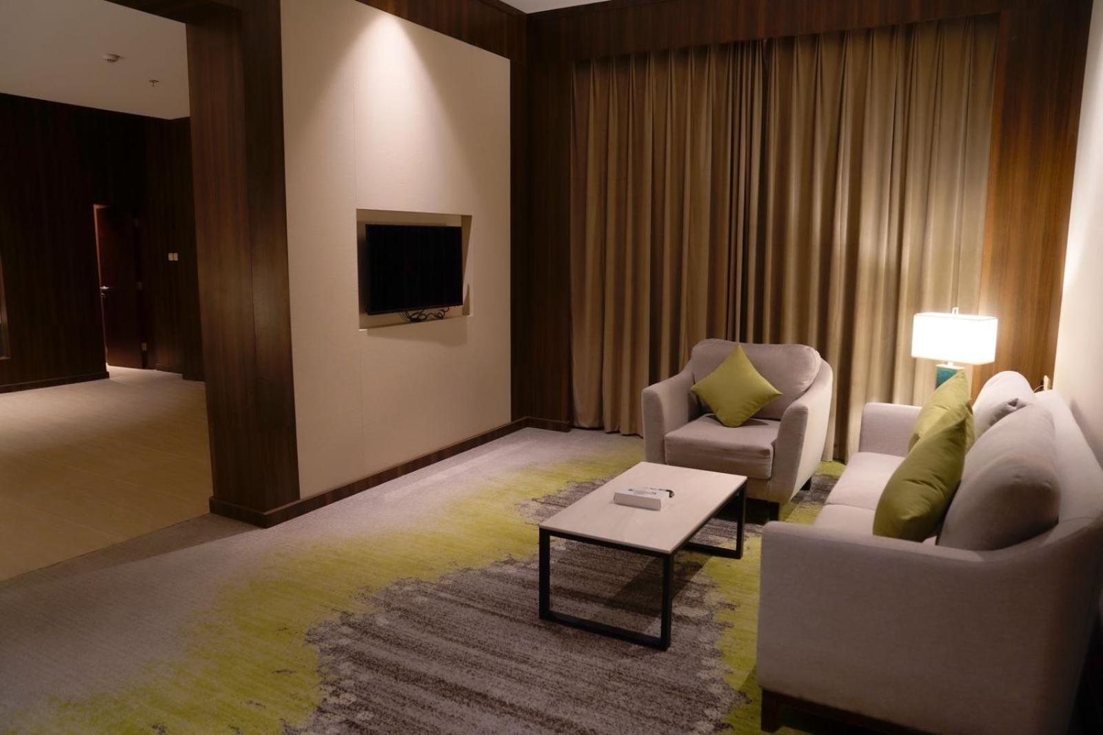 Azar Hotel Ahad Rafidah Buitenkant foto