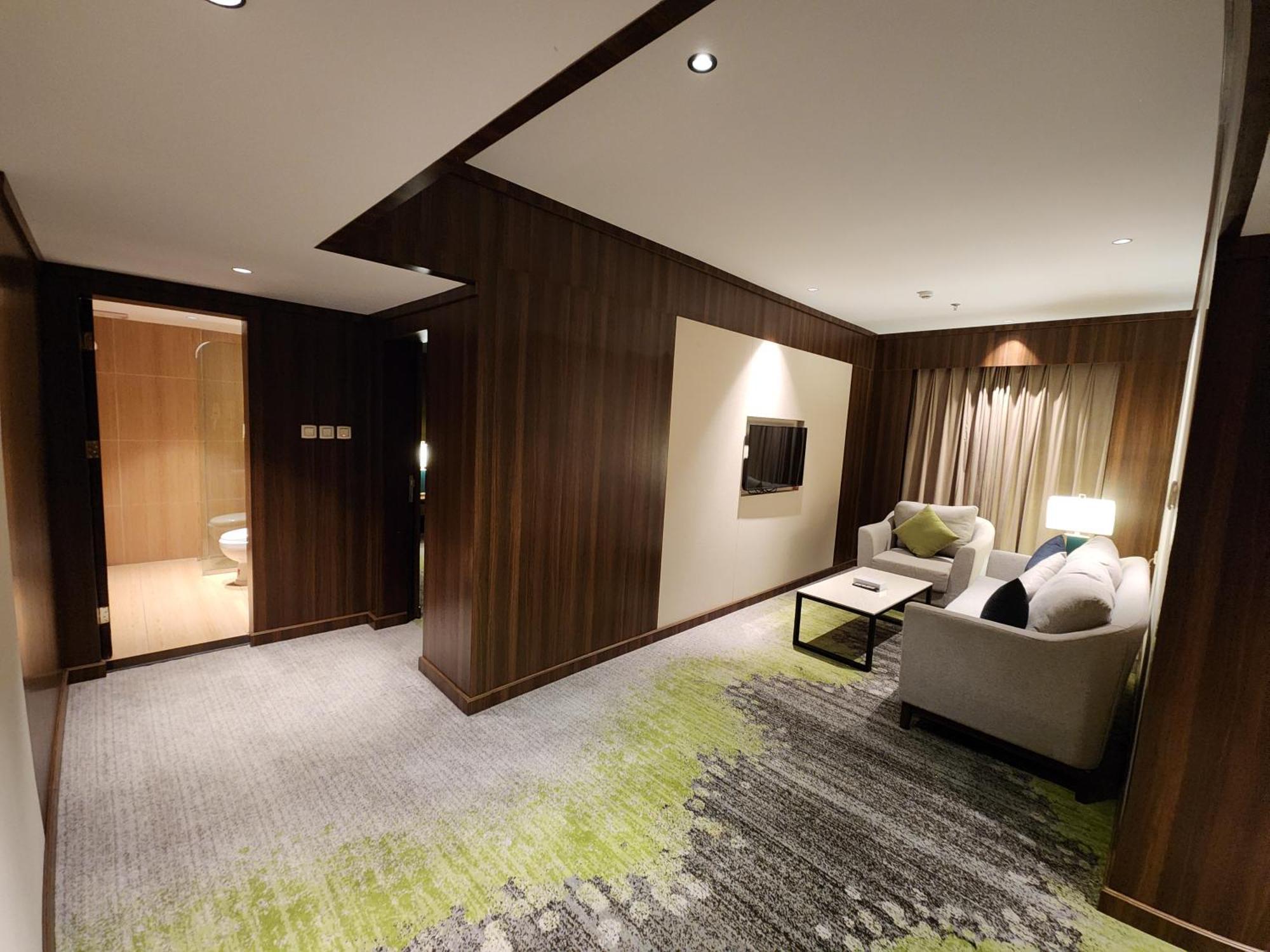Azar Hotel Ahad Rafidah Buitenkant foto