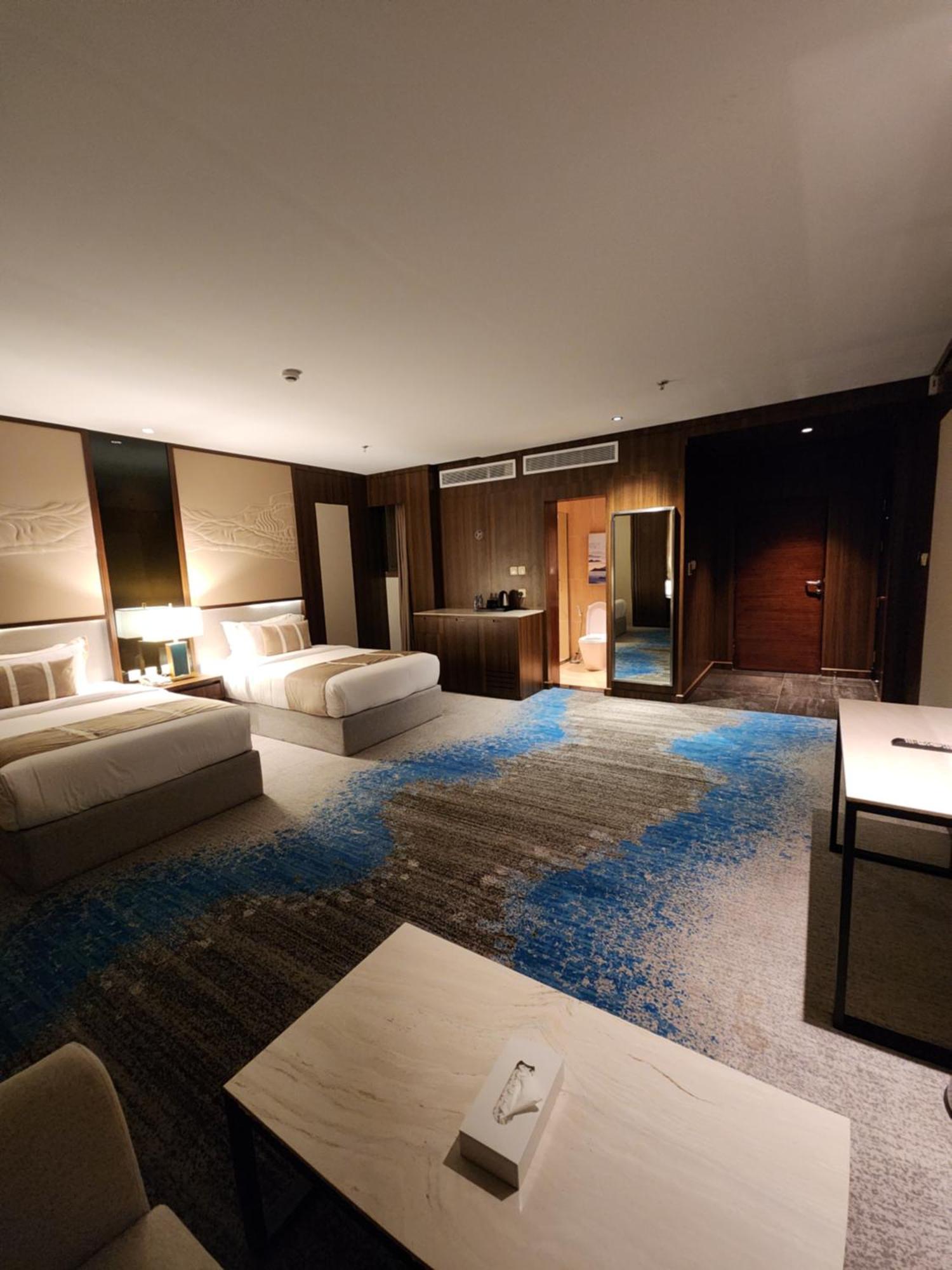 Azar Hotel Ahad Rafidah Buitenkant foto
