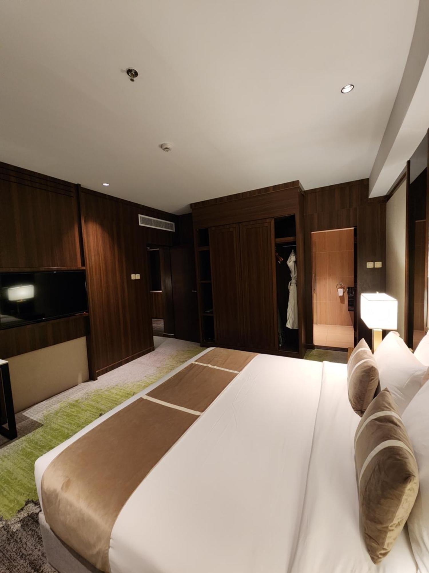 Azar Hotel Ahad Rafidah Buitenkant foto
