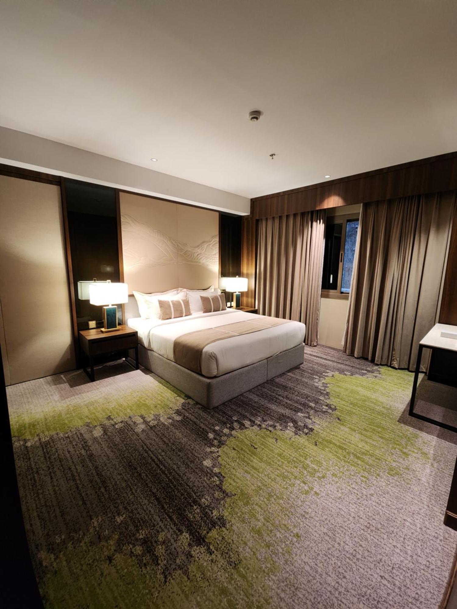 Azar Hotel Ahad Rafidah Buitenkant foto