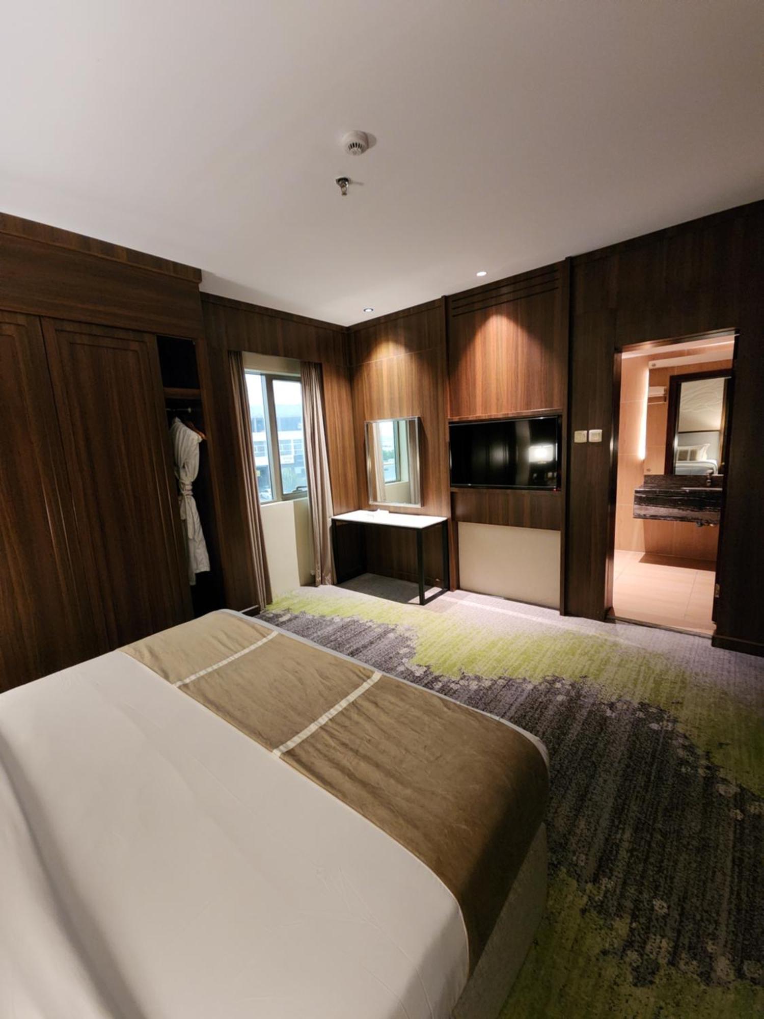 Azar Hotel Ahad Rafidah Buitenkant foto