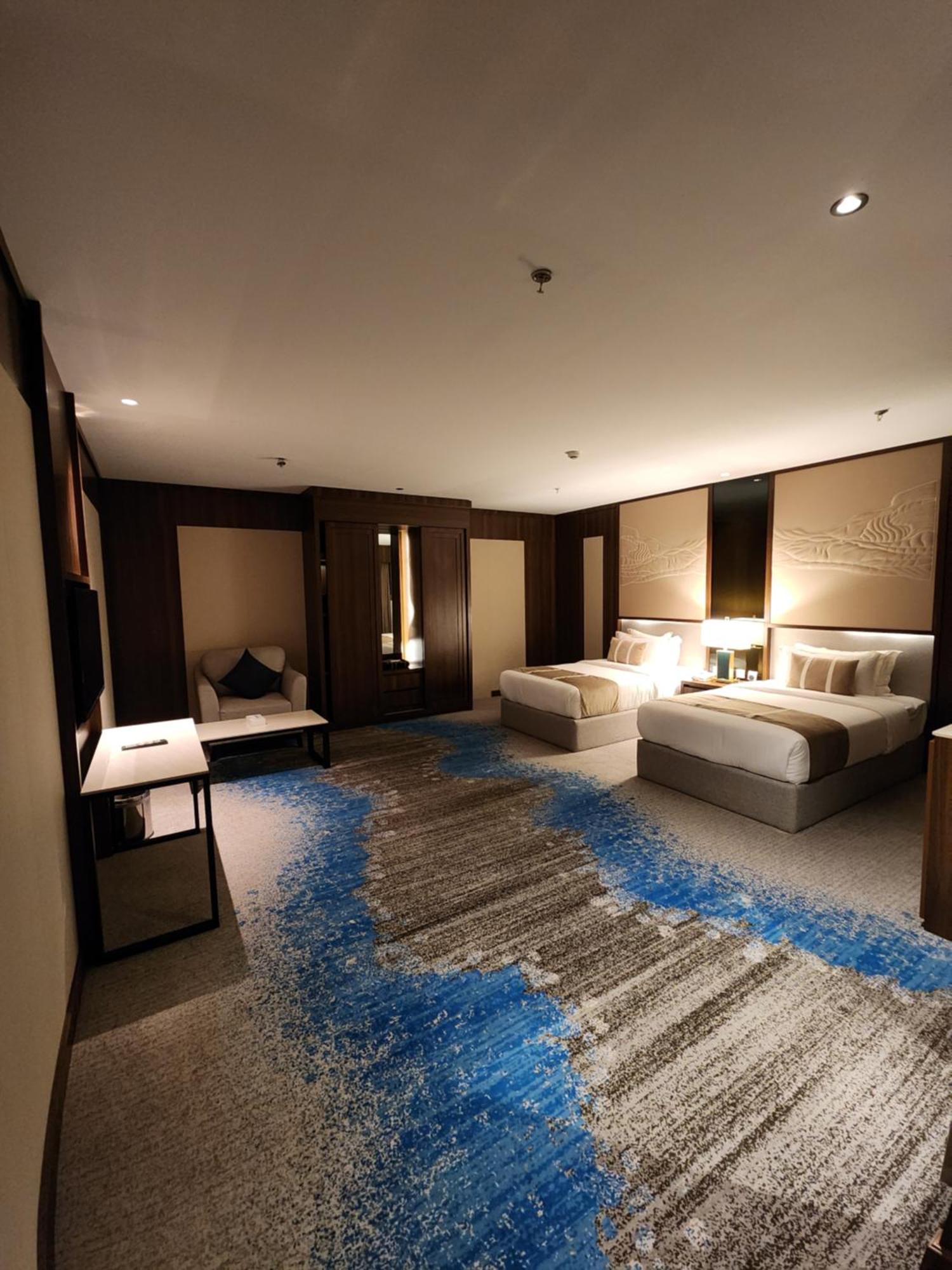 Azar Hotel Ahad Rafidah Buitenkant foto